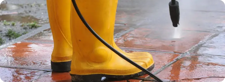 high-pressure cleaning services in Perth